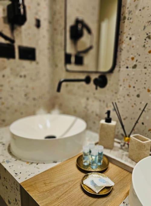 Novi'S Luxury Apartment 2 Gjirokastër Eksteriør billede