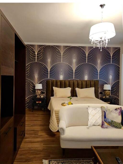 Novi'S Luxury Apartment 2 Gjirokastër Eksteriør billede